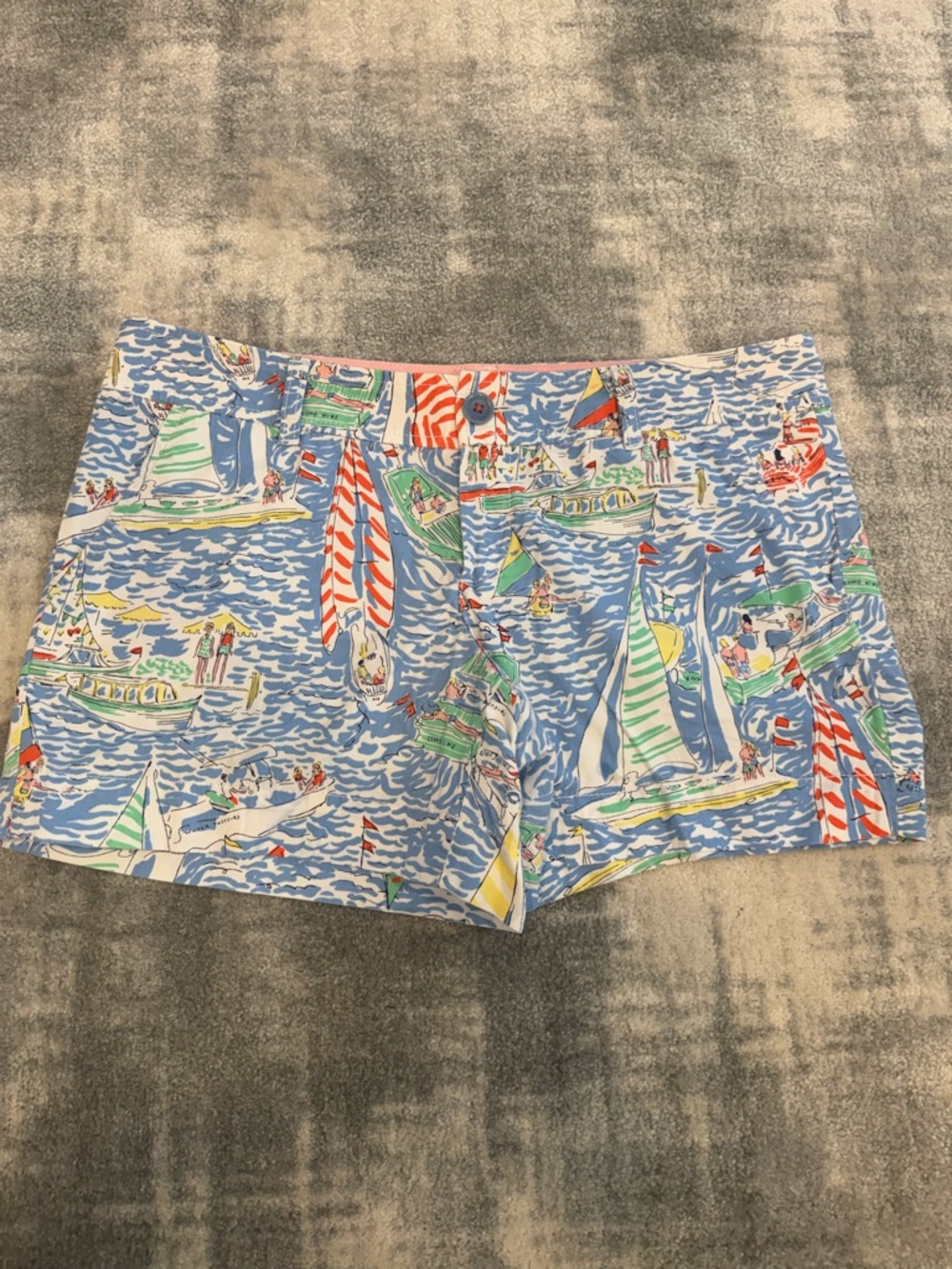 Lilly Pulitzer Women’s Boat Sailboat Pink and Blue Patterned Callahan Shorts